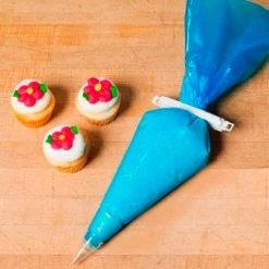 NCCO International Bakeware Frostit Disposable Non Slip Blue Piping Bags