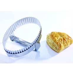 Matfer S/Steel Apple Turnover Cutter With Handle